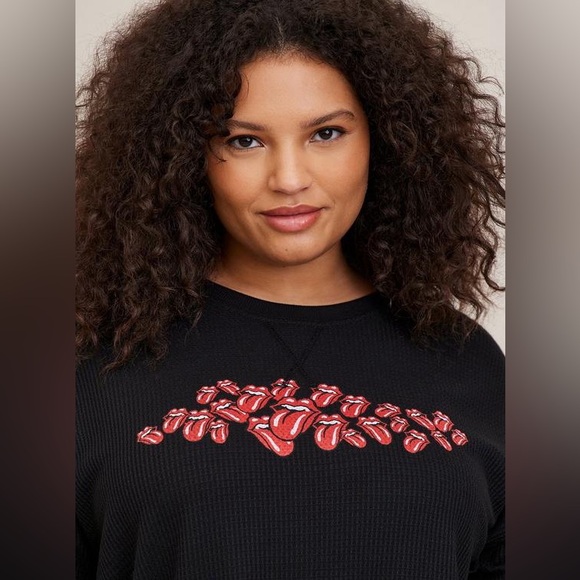 Torrid Rolling Stones Waffle Crop Long Sleeve Tee NWT - Picture 3 of 8